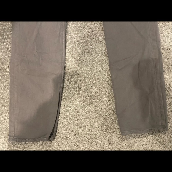 Gently-Worn Adriano Goldschmied The Graduate 31x32 - Picture 4 of 10